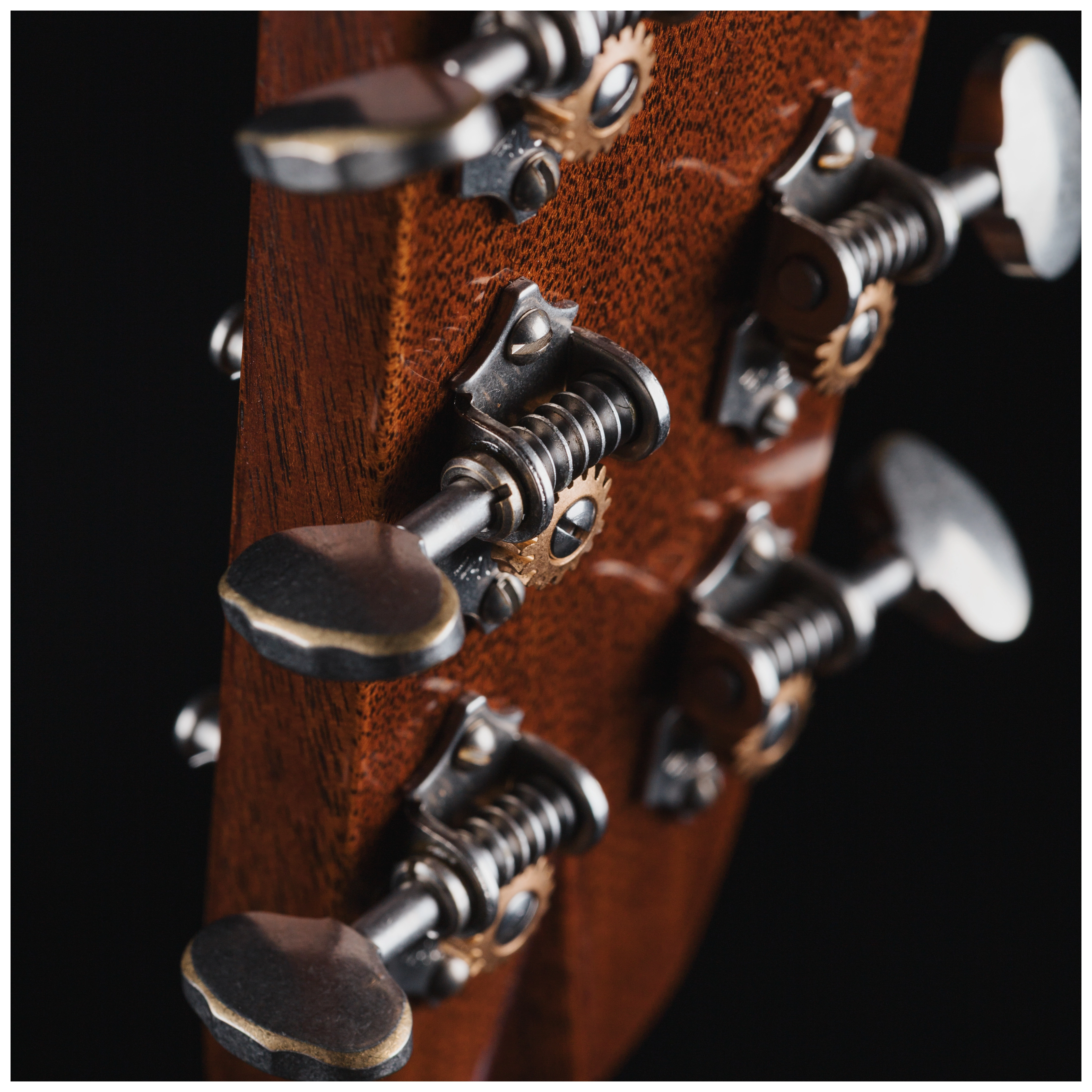 Martin D-28 Authentic 1937 Aged 27