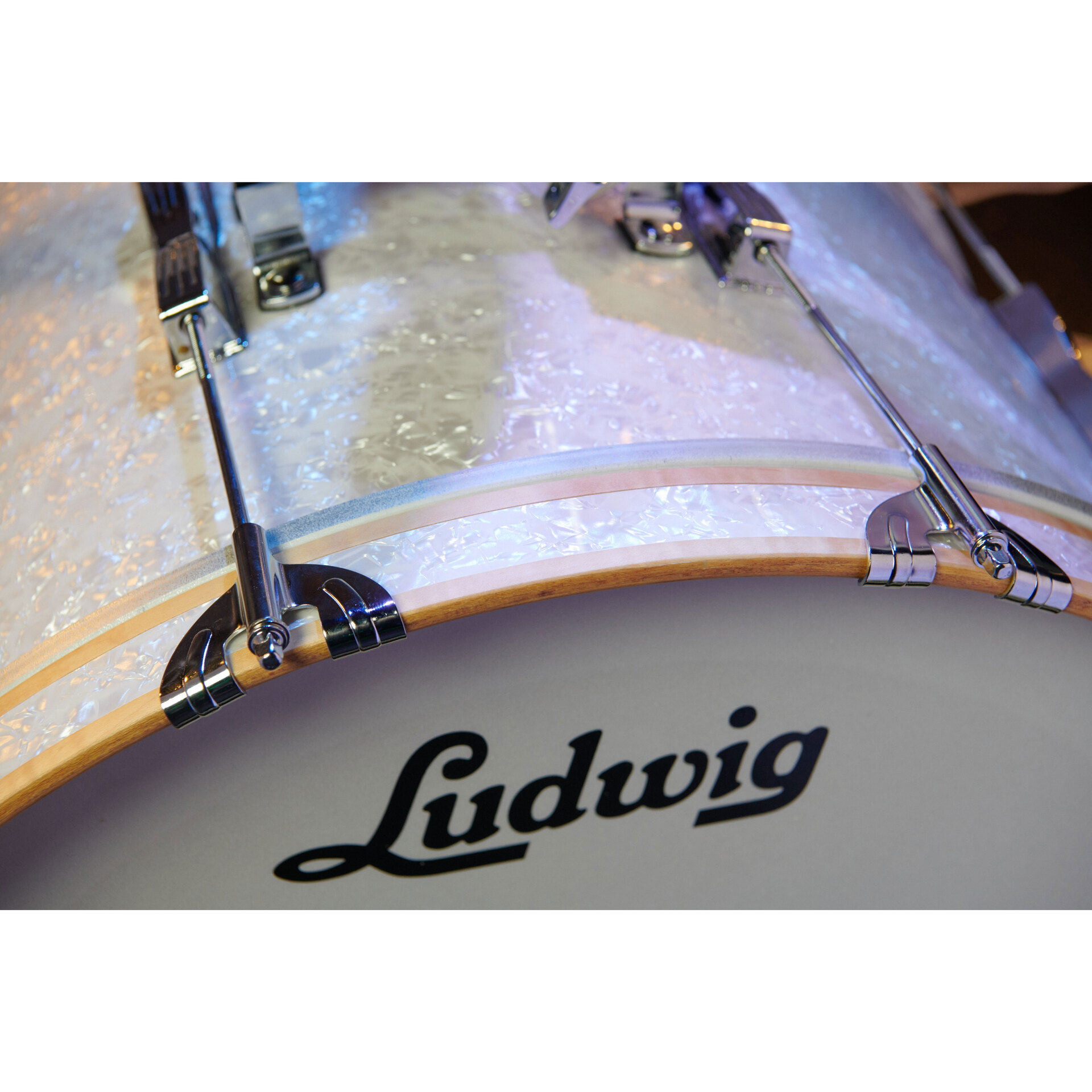 Ludwig Continental Club 22" White Marine Pearl Shell Set 3