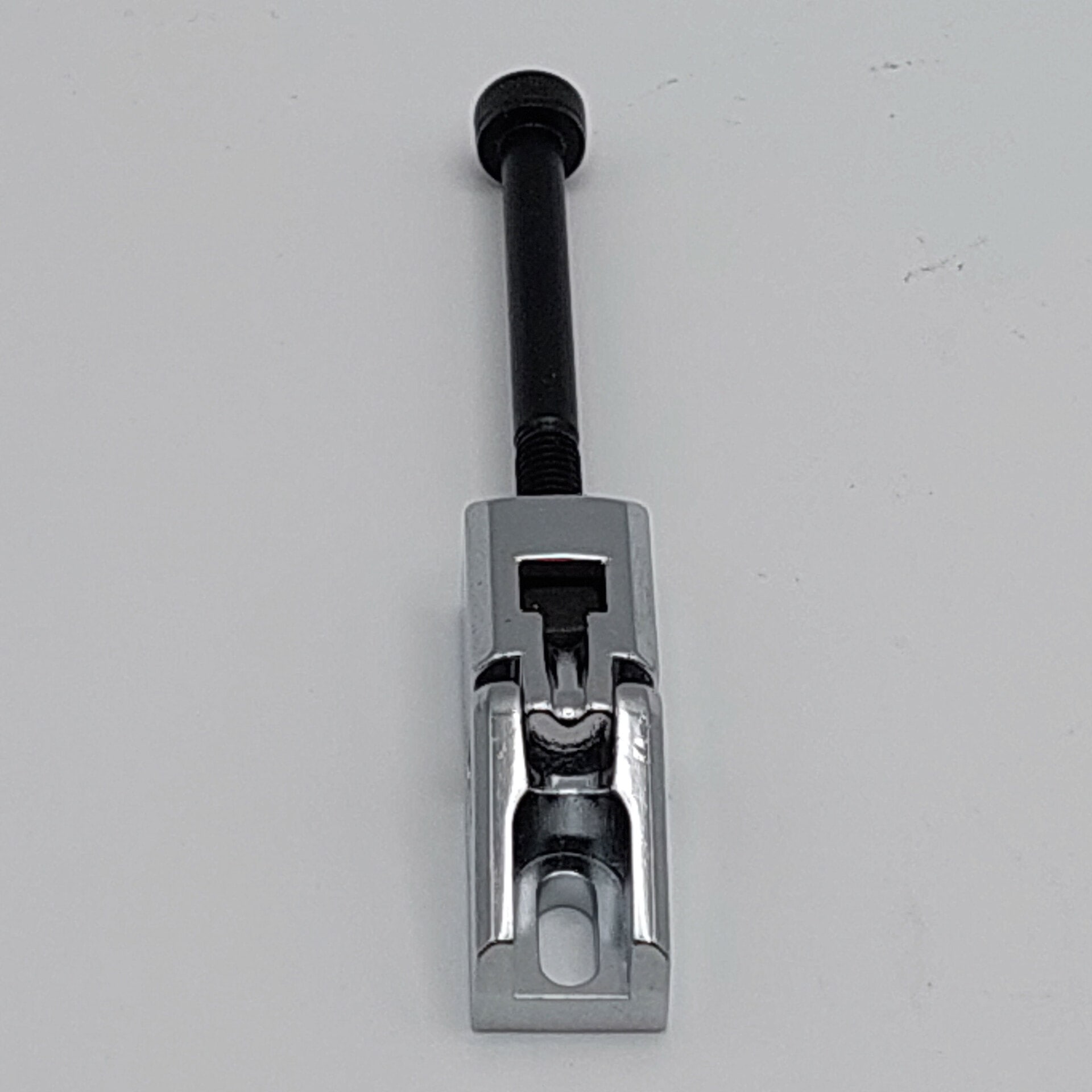 Music Man F.R. Reiter für D und G Saite 1