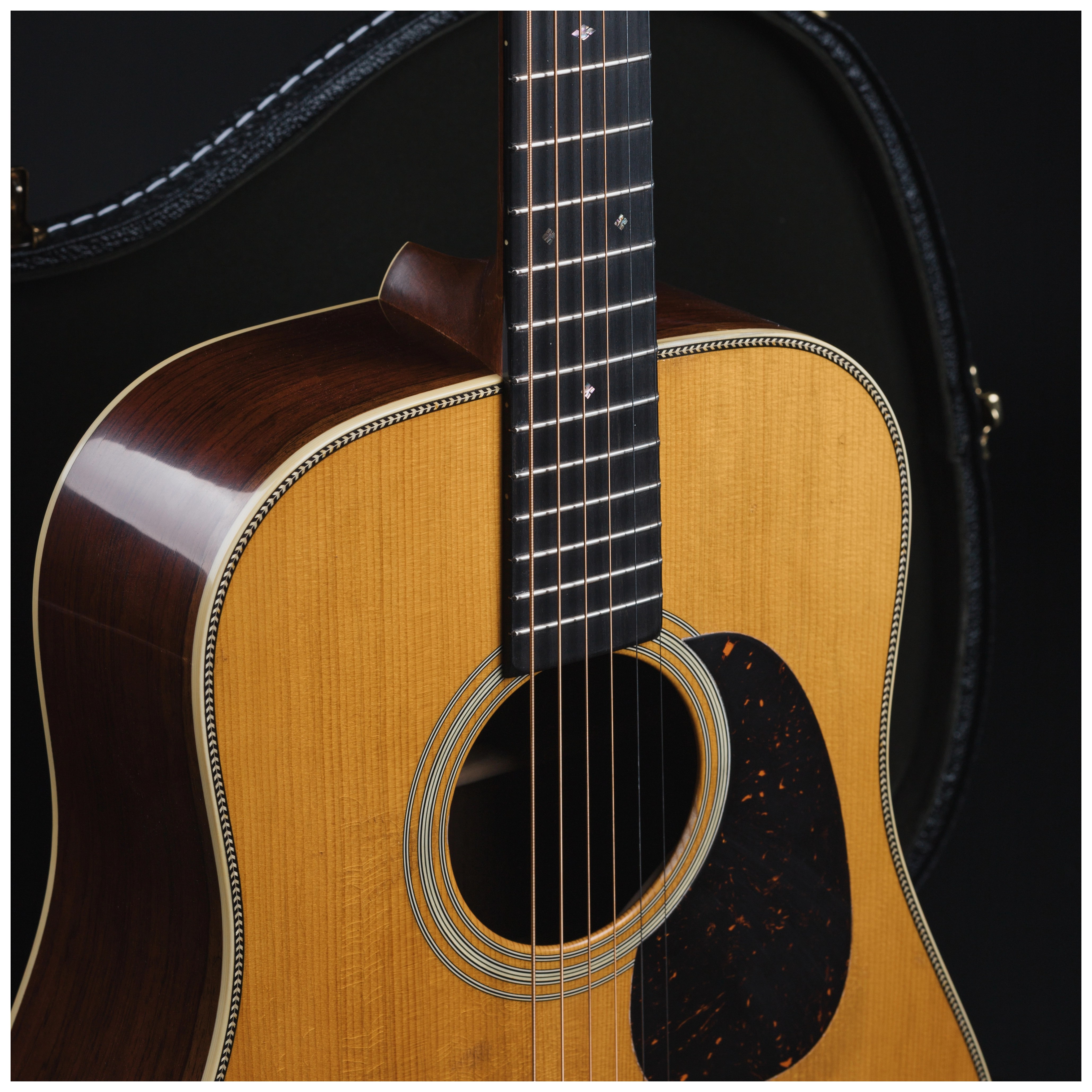 Martin D-28 Authentic 1937 Aged 30