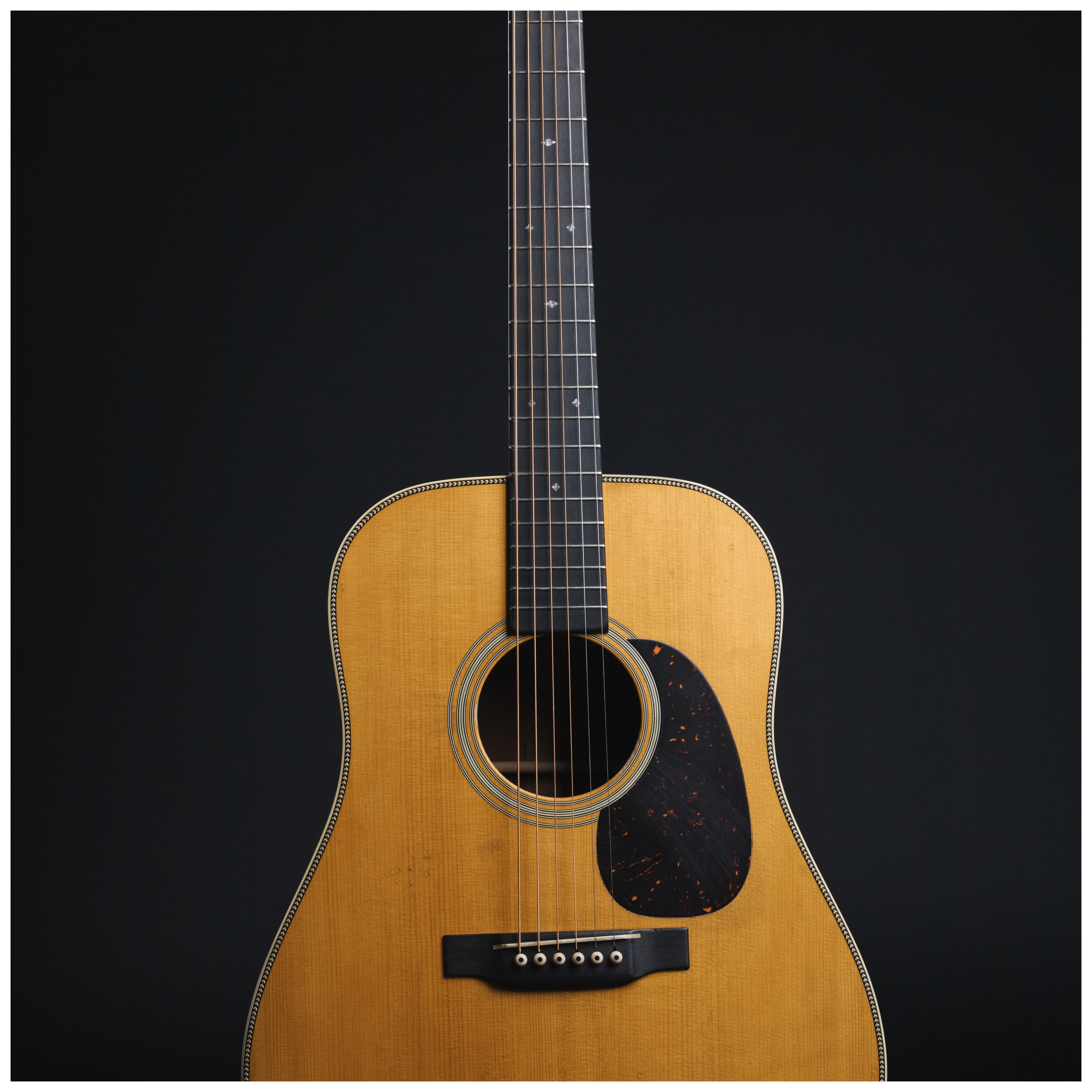 Martin D-28 Authentic 1937 Aged 23